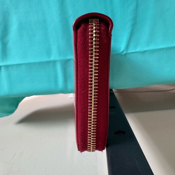 YSL Red Patent Leather Zip Wallet - Picture 5 of 14